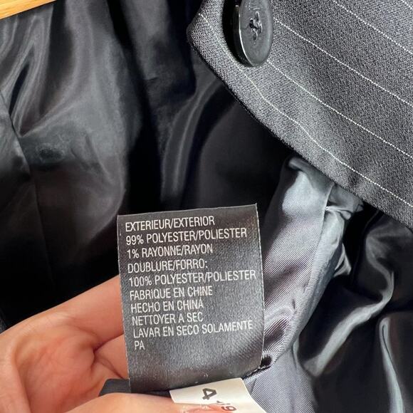 Tahari Arthur S. Levine Black Pinstripe Button Front Blazer 6 - Picture 11 of 15